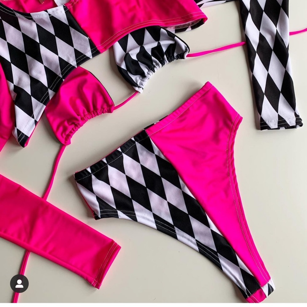 TWO PIECE SET